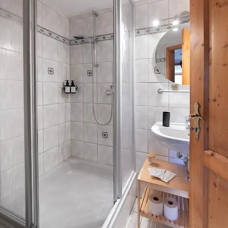 Cozy I Hochwertig Eingerichtet Netflix Parkplatz Nespresso Apartamento Longkamp