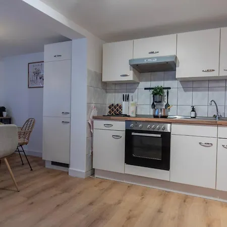 Cozy I Hochwertig Eingerichtet Netflix Parkplatz Nespresso Apartamento Longkamp