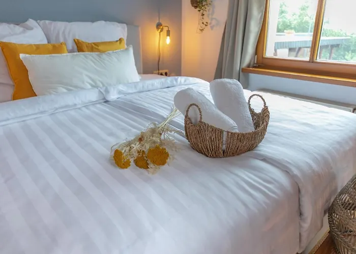 Cozy I Hochwertig Eingerichtet Netflix Parkplatz Nespresso Longkamp